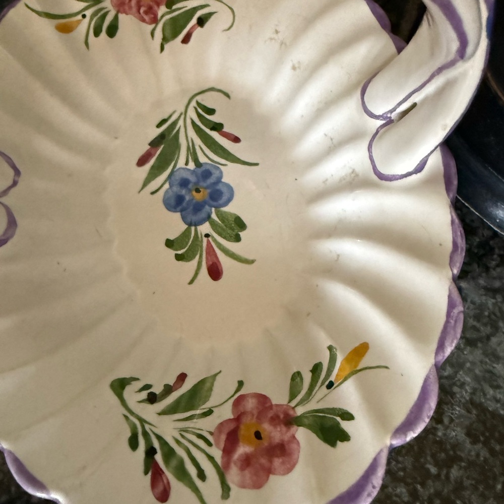 Floral Ceramic Basket with Handle made in Italy - Picture 5 of 8